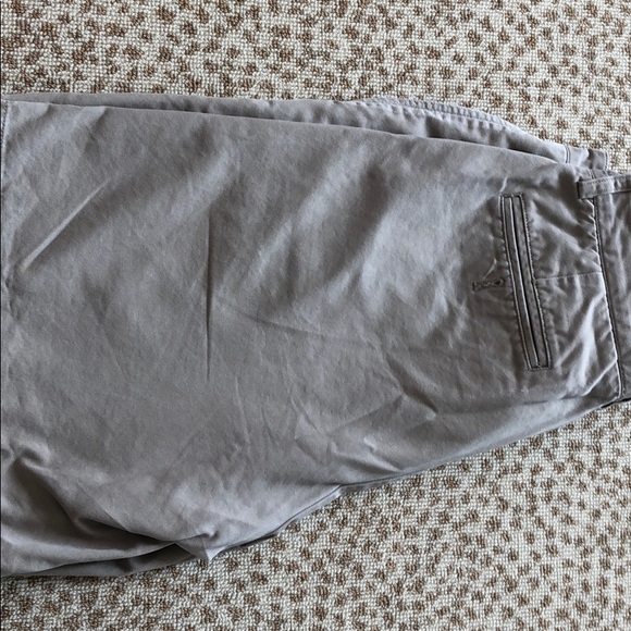 Vineyard vine kaki Club Shorts - Picture 2 of 2